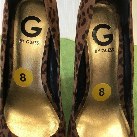 Guess Good Looking Black & Brown Design Heels - Picture 3 of 8